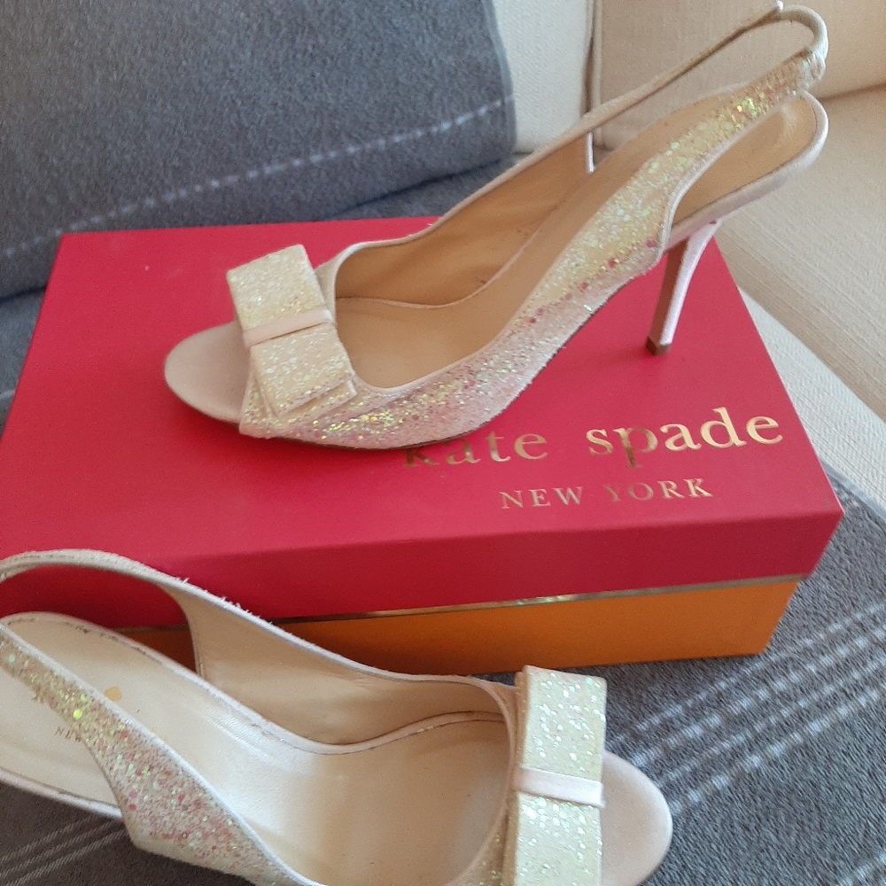 Kate Spade glitter pumps 💕
